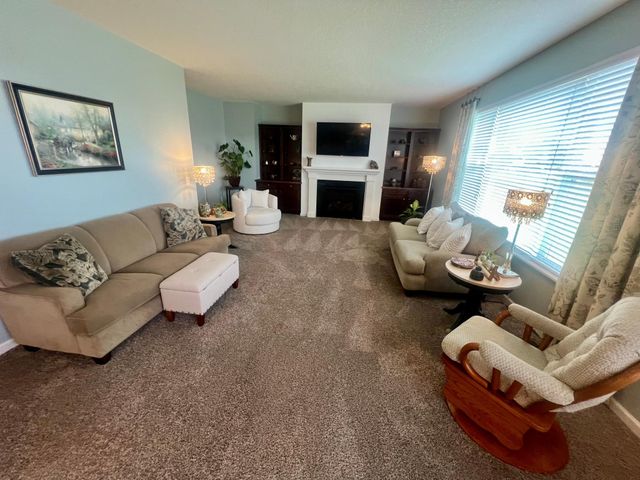 5076 151st Street W, Apple Valley, MN 55124