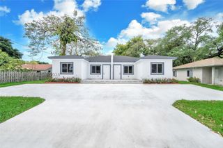 2448 NW 42nd St A, Miami, FL 33142