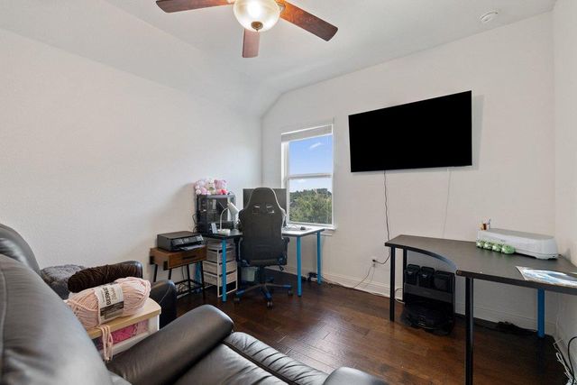 11613 Lake Stone DR 70, Austin, TX 78738
