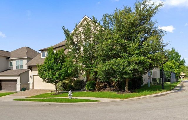 11613 Lake Stone DR 70, Austin, TX 78738