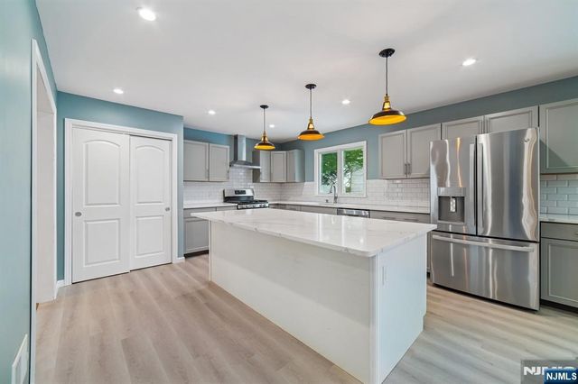 255 Westminster Place, Lodi, NJ 07644