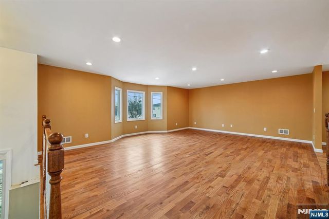 255 Westminster Place, Lodi, NJ 07644