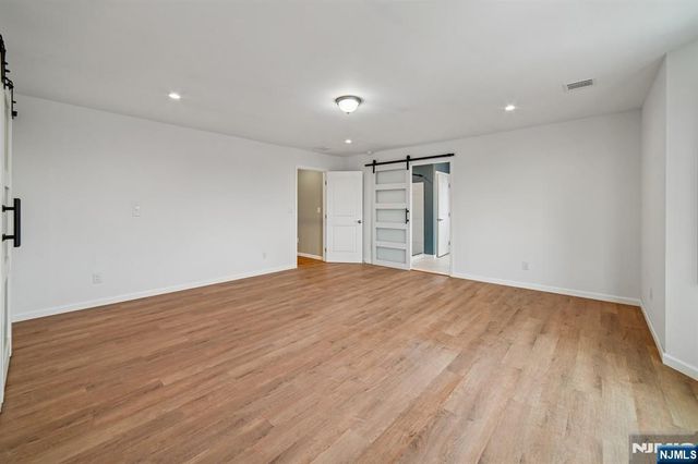 255 Westminster Place, Lodi, NJ 07644