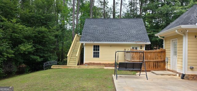 304 Pembroke Court, Mcdonough, GA 30252