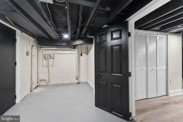 5600 WHITE AVE, Baltimore, MD 21206