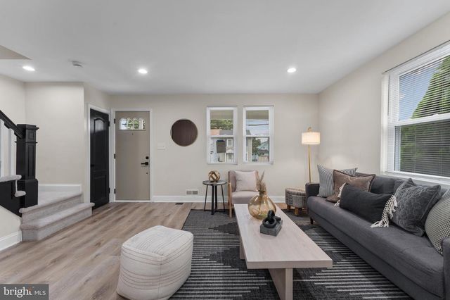 5600 WHITE AVE, Baltimore, MD 21206