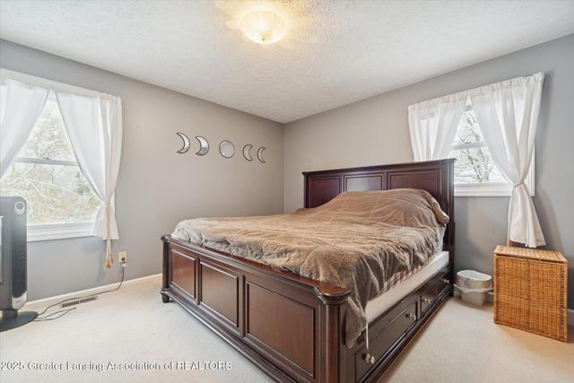 5125 E Clark Road, Bath, MI 48808