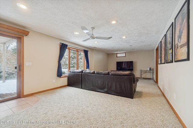 5125 E Clark Road, Bath, MI 48808