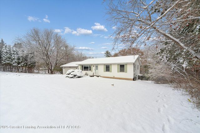 5125 E Clark Road, Bath, MI 48808