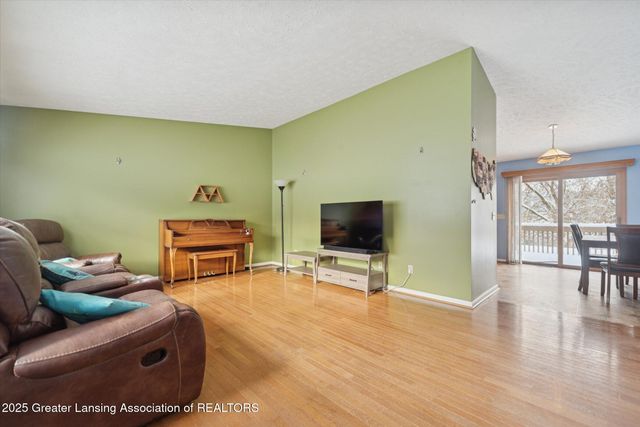 5125 E Clark Road, Bath, MI 48808