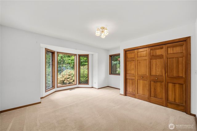 5201 SW 318th Court, Federal Way, WA 98023