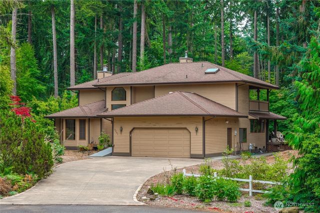 5201 SW 318th Court, Federal Way, WA 98023
