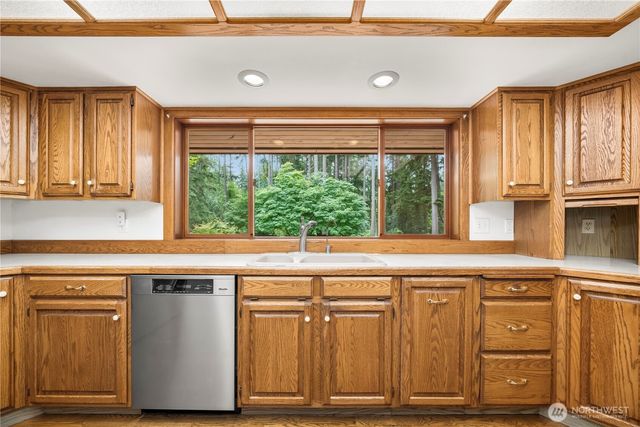 5201 SW 318th Court, Federal Way, WA 98023