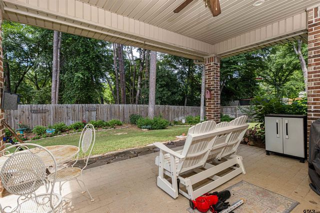 1604 CIMMARRON TRL, Tyler, TX 75703