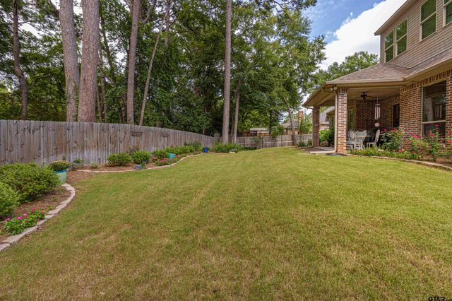 1604 CIMMARRON TRL, Tyler, TX 75703