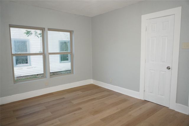 1406 Galloway Avenue, Dallas, TX 75216