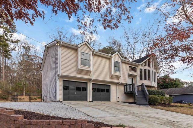 65 Hinton Court, Dacula, GA 30019