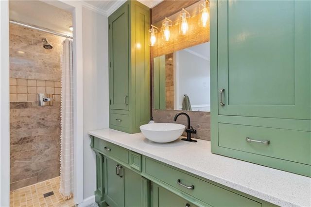 65 Hinton Court, Dacula, GA 30019