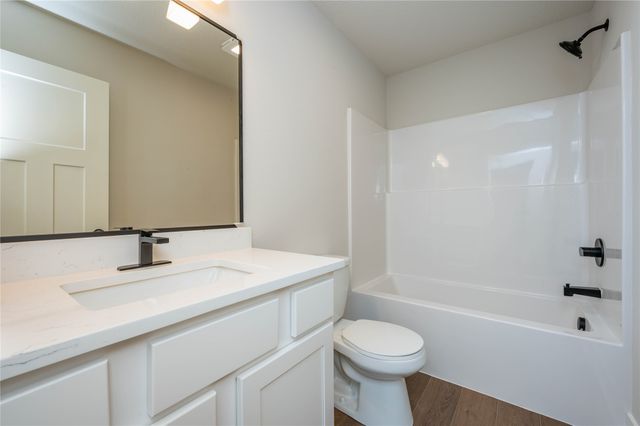 1475 Cedar Street, Waukee, IA 50263