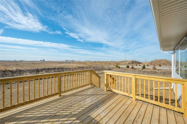 1475 Cedar Street, Waukee, IA 50263