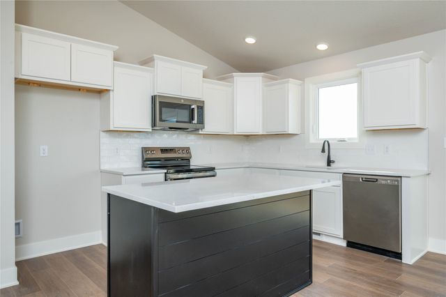 1475 Cedar Street, Waukee, IA 50263