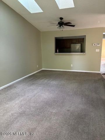 548 STAFFORDSHIRE Drive, Jacksonville, FL 32225
