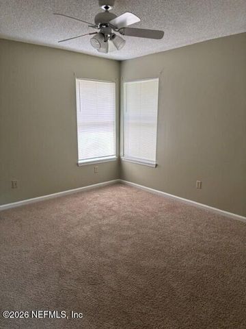 548 STAFFORDSHIRE Drive, Jacksonville, FL 32225