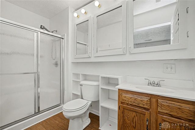 1562 Farrington Drive, Kettering, OH 45420