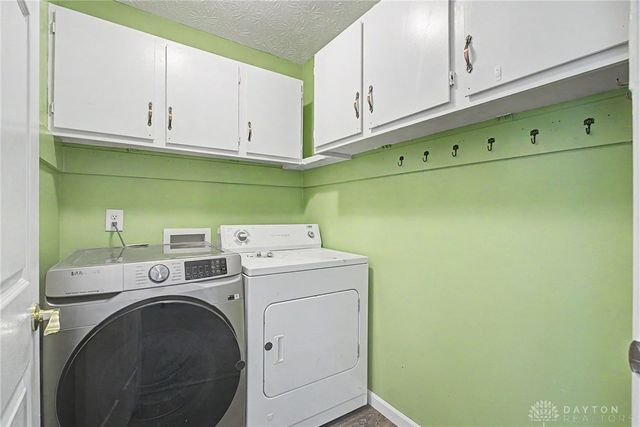 1562 Farrington Drive, Kettering, OH 45420