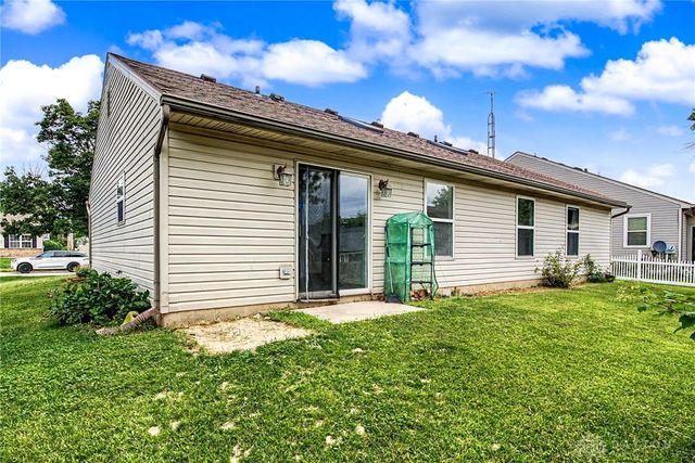 1562 Farrington Drive, Kettering, OH 45420