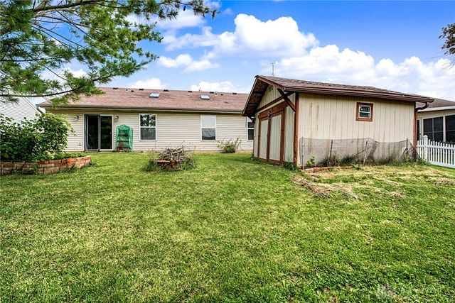 1562 Farrington Drive, Kettering, OH 45420