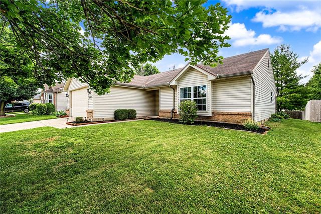 1562 Farrington Drive, Kettering, OH 45420