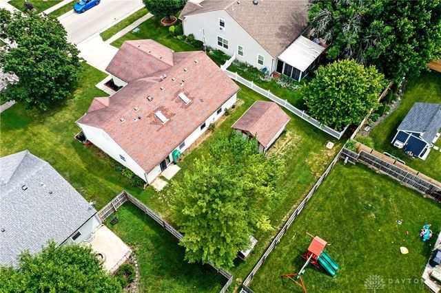1562 Farrington Drive, Kettering, OH 45420