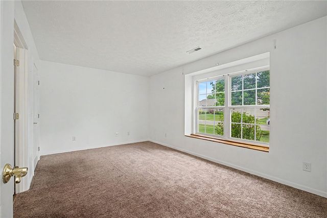 1562 Farrington Drive, Kettering, OH 45420