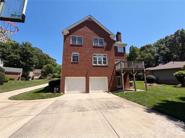 15130 Stonegreen Lane, Huntersville, NC 28078