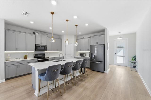 9014 PINCH SHOT DRIVE, Winter Garden, FL 34787