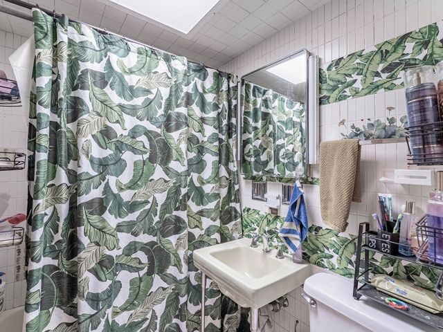 3847 Euclid Avenue, Berwyn, IL 60402