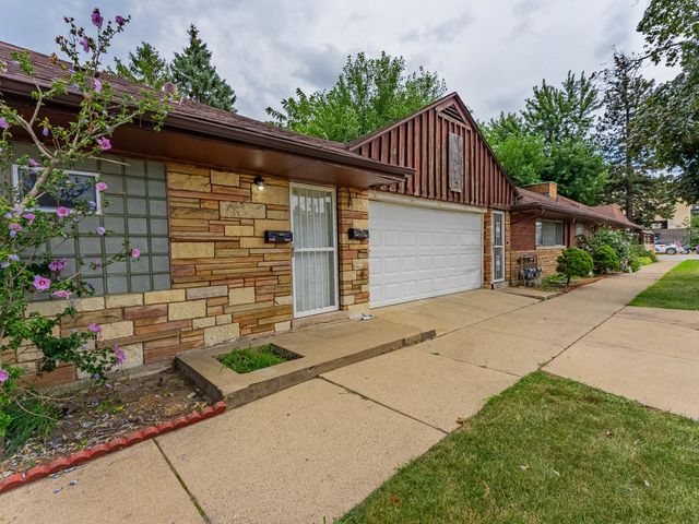 3847 Euclid Avenue, Berwyn, IL 60402
