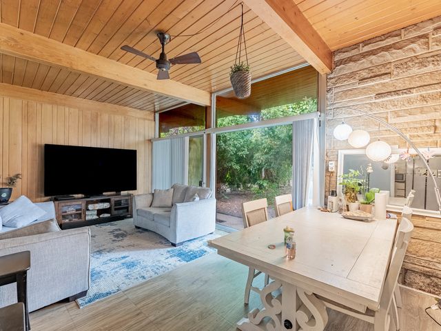 3847 Euclid Avenue, Berwyn, IL 60402