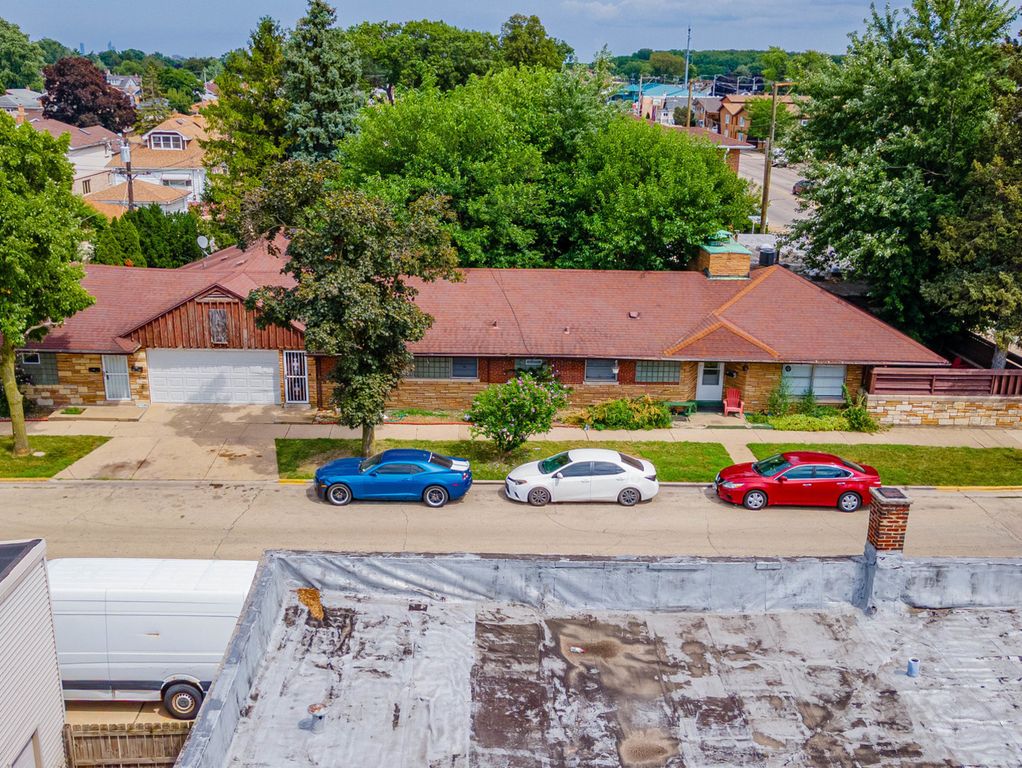 3847 Euclid Avenue, Berwyn, IL 60402