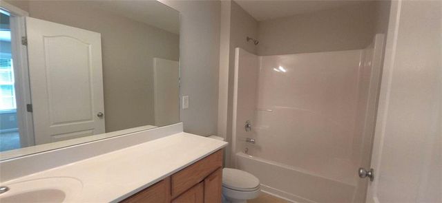 1122 Treymont Lane, Lawrenceville, GA 30045