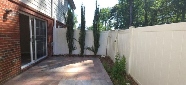 1122 Treymont Lane, Lawrenceville, GA 30045