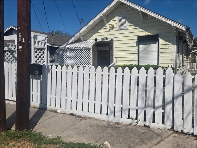 1318 7th St, Corpus Christi, TX 78404
