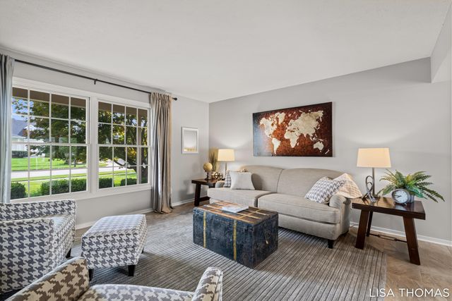 2311 Old Dominion Court SE, Kentwood, MI 49508