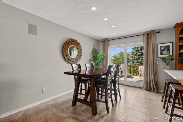 2311 Old Dominion Court SE, Kentwood, MI 49508