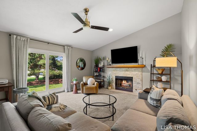 2311 Old Dominion Court SE, Kentwood, MI 49508