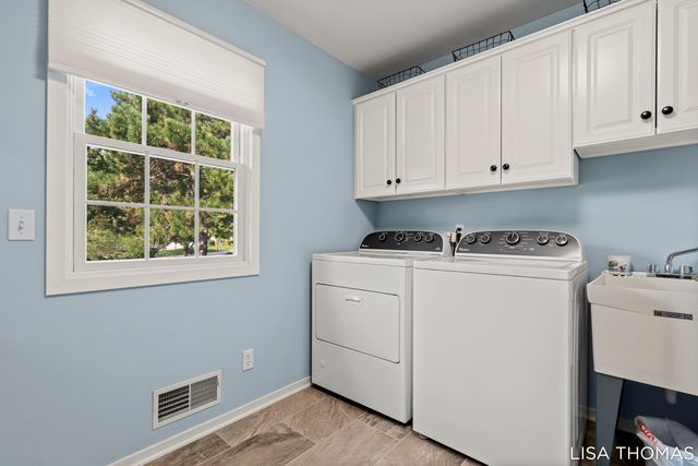 2311 Old Dominion Court SE, Kentwood, MI 49508