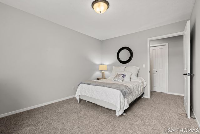 2311 Old Dominion Court SE, Kentwood, MI 49508