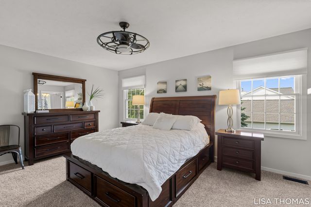 2311 Old Dominion Court SE, Kentwood, MI 49508