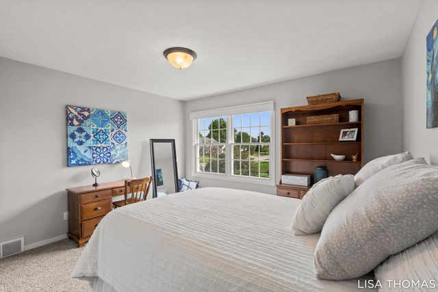 2311 Old Dominion Court SE, Kentwood, MI 49508